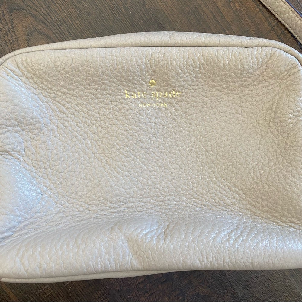 Kate Spade Camera Bag - Picture 4 of 6